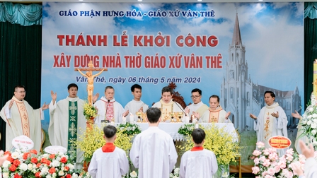 GP.Hưng Hóa - Thánh lễ khởi công xây dựng nhà thờ giáo xứ Vân Thê