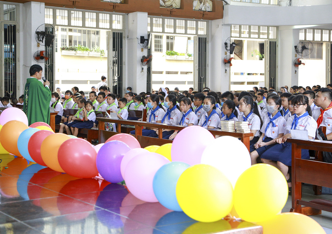 TGP.Sài Gòn - Giáo xứ Nam Hòa: Khai giảng năm học Giáo lý Thiếu nhi 2020-2021