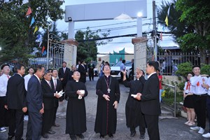 TGP.Sài Gòn - Giáo xứ Bình An Thượng: 55 em lãnh nhận Bí tích Thêm Sức ngày 21-10-2020