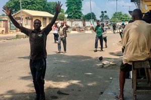 ĐTC kêu gọi cầu nguyện cho hòa bình tại Nigeria