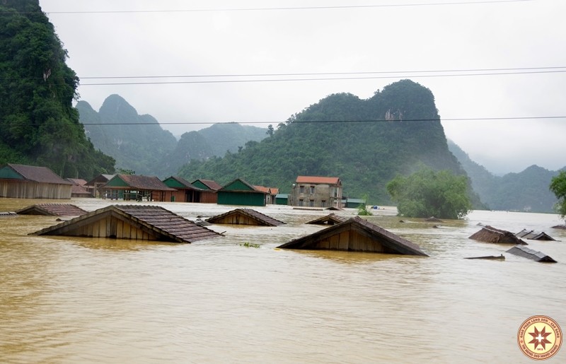 GP.Lạng Sơn - Caritas GIáo phận  Cao Bằng tham gia cứu trợ tại Miền Trung