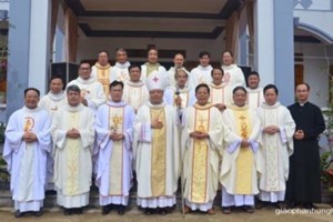 GP.Hưng Hóa - Thánh lễ tạ ơn và làm phép nhà giáo lý giáo họ Tân Tiến - giáo xứ Xuân Ái