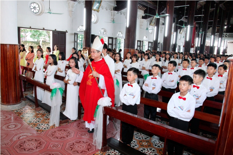 GP.Bùi Chu - Trung Linh: Hồng ân Thêm Sức