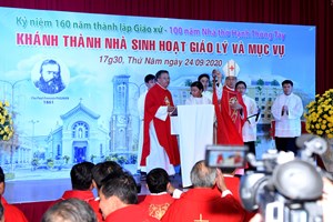 TGP.Sài Gòn - Khánh thành nhà Sinh hoạt Giáo lý và kỷ niệm 160 năm thành lập giáo xứ Hạnh Thông Tây