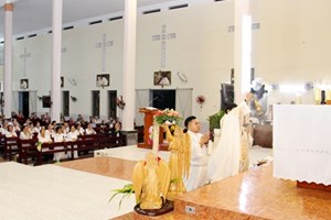 TGP.Sài Gòn - Giáo xứ Bùi Phát: Thánh lễ cầu cho các linh hồn trong GĐPTTT & hội CBMCG ngày 13-11-2020