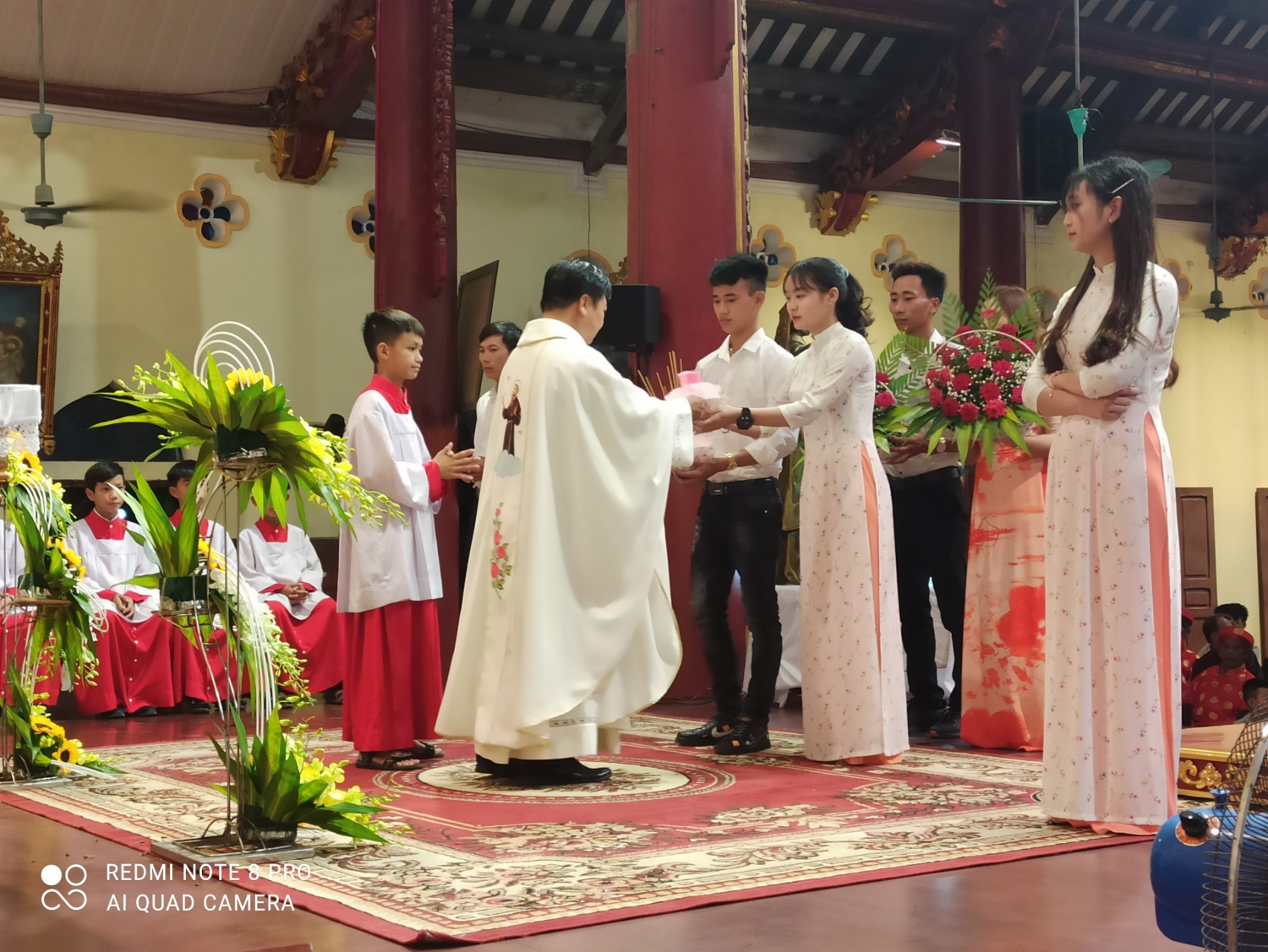 GP.Bùi Chu - Giới trẻ Tang Điền mừng lễ Chúa Kitô Vua
