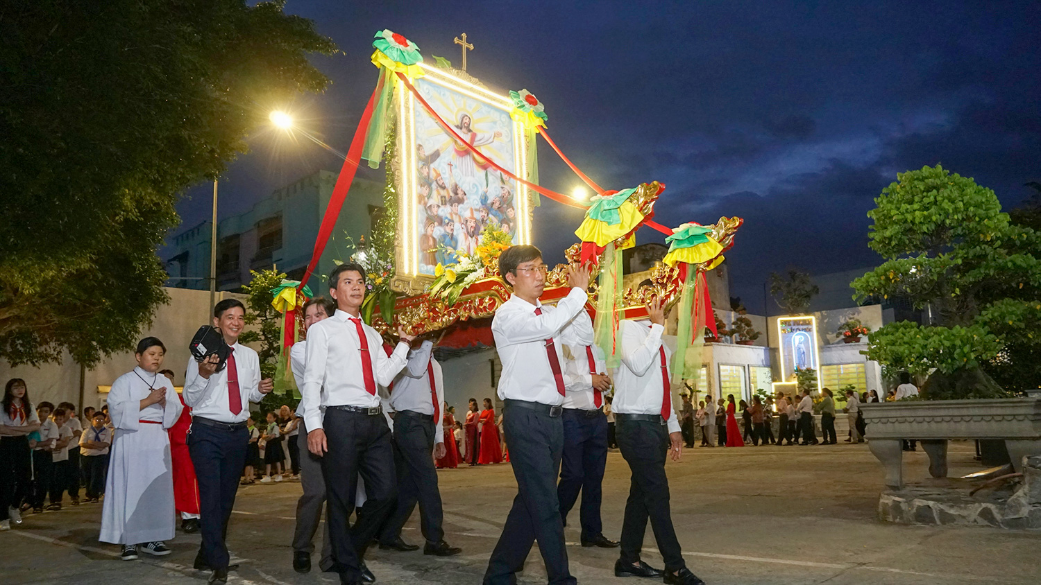 TGP.Sài Gòn - Giáo xứ Bình Chiểu: Mừng bổn mạng giáo khu Các thánh Tử đạo Việt Nam ngày 24-11-2020