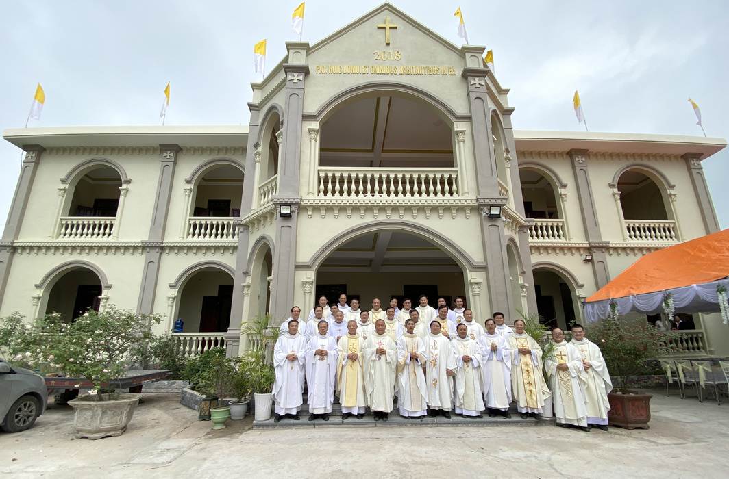 GP.Phát Diệm - Giáo xứ Phú Hậu: Một số hình ảnh làm phép nhà mục vụ và Thánh lễ tạ ơn