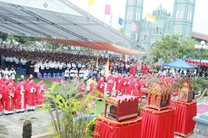 GP.Phát Diệm - Một số hình ảnh Thánh lễ kính các thánh tử đạo Việt Nam tại đền thánh Phúc Nhạc