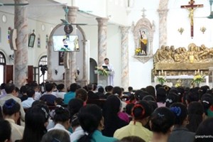 GP.Hưng Hóa - Giáo xứ Cần Kiệm mừng lễ Các Thánh Nam Nữ
