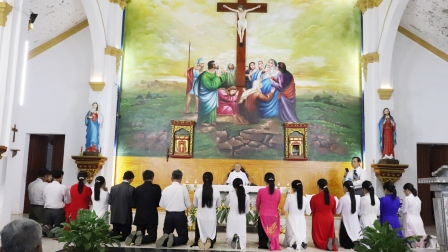GP.Hưng Hóa - Giáo xứ Thuỷ Trạm: Thánh lễ tuyên khấn lần đầu của Hiệp Hội Sống Tin Mừng
