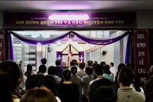 TGP.Sài Gòn - Giáo xứ Thủ Đức: Thánh lễ cầu cho các linh hồn ngày 2-11-2020