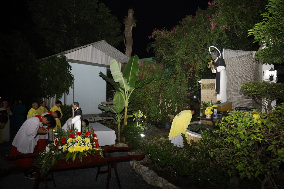 TGP.Sài Gòn - Giáo xứ Bình Chánh: Mừng bổn mạng thánh Martino de Porres ngày 3-11-2020