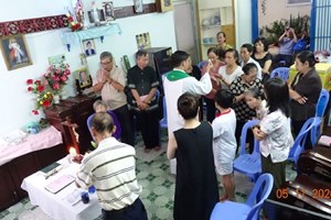 TGP.Sài Gòn - Giáo xứ Hiển Linh: Thánh lễ tại nhà dành cho người già yếu, bệnh tật ngày 5-11-2020
