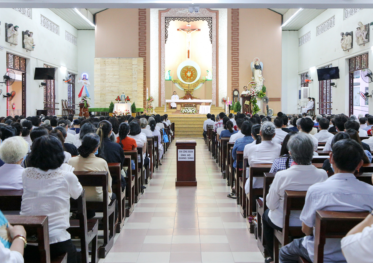 TGP.Sài Gòn - Giáo xứ Vinh Sơn 3: Hội Đồng Curia Chí Hòa 2 tổ chức Tổng Hội Thường Niên ngày 8-12-2020