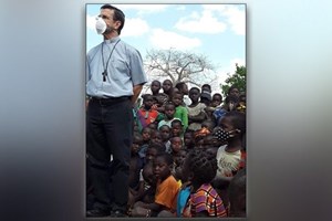 ĐTC tiếp tục gần gũi với người dân Cabo Delgado của Mozambique