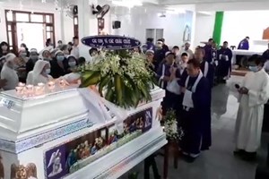 TGP.Sài Gòn - Giáo xứ Lộc Hưng: Thánh lễ an táng bà cố linh mục Micae Nguyễn Trung Tây ngày 18-12-2020