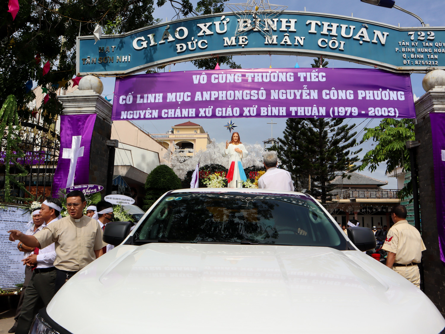 TGP.Sài Gòn - Thánh lễ An táng Cha cố Anphongsô - nguyên Chánh xứ Bình Thuận ngày 23-12-2020