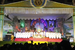 GP.Thái Bình - Tòa Giám Mục Thái Bình - Đêm Giáng Sinh mời gọi Yêu Thương