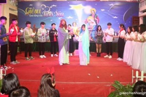 GP.Hưng Hóa - Đêm hoan ca va Thánh lễ mừng Chúa Giáng Sinh tại giáo xứ Trại Sơn