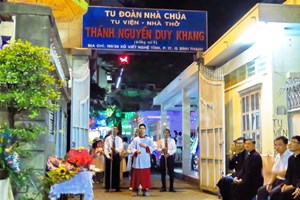 TGP.Sài Gòn - Mừng Chúa Giáng sinh và lễ Thánh Gia: Bổn mạng Tu đoàn và Giáo xứ Thánh Khang