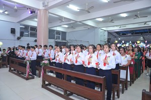 TGP.Sài Gòn - Giáo xứ Bình Thuận: Ngày Hồng Ân 28-11-2020