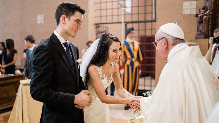 HĐGM Thụy Sĩ chống dự án “hôn nhân cho tất cả”