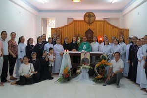 GP.Bắc Ninh - Sài gòn: Thánh lễ cầu nguyện cho Đức cha Giuse Maria Nguyễn Quang Tuyến