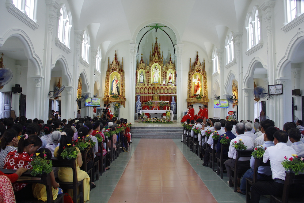 GP.Thái Bình - Giáo Họ Bích Đông: Thánh Lễ Tạ ơn - Mừng Tu Sửa Thánh Đường