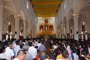 GP.Thái Bình - Giáo xứ Sa Cát: Tuần chầu Thánh Thể năm 2020