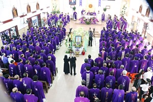 TGP.Sài Gòn - Thánh lễ an táng linh mục Phêrô Nguyễn Văn Bắc ngày 14-1-2021
