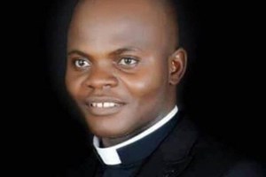 Một linh mục Nigeria bị bắt cóc và bị sát hại dã man