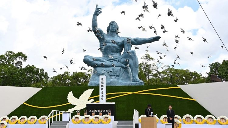 Các giám mục Hiroshima và Nagasaki ủng hộ hiệp ước cấm vũ khí hạt nhân