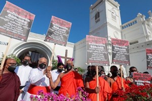 ĐTC bày tỏ tình liên đới với Giáo hội Sri Lanka