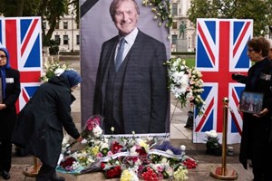 Các nhà lập pháp ở Anh đề xuất luật cho phép linh mục ban các nghi thức sau cùng tại hiện trường vụ án