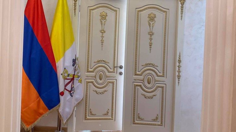 Tòa Thánh mở trụ sở Tòa Sứ thần tại Armenia