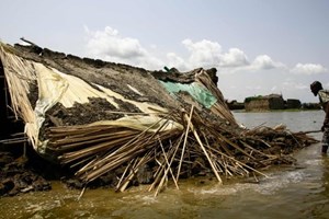 ĐTC trợ giúp Nam Sudan và Hy Lạp bị lũ lụt và hỏa hoạn
