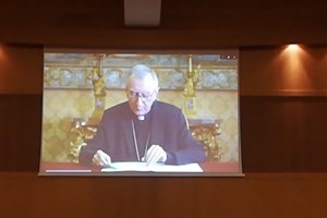ĐHY Parolin mời gọi các luật gia Công giáo Ý gần gũi với những người dễ bị tổn thương
