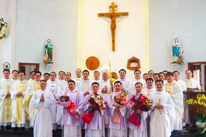 GP.Vinh - Giáo phận Vinh: Thánh lễ Truyền chức Phó tế (8/12/2021)