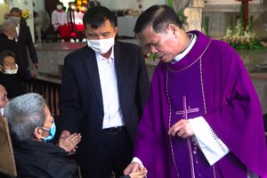 GP.Vinh - Giáo xứ Hội Yên tổ chức ngày hội Giáng Sinh cho các bậc cao niên và người khuyết tật