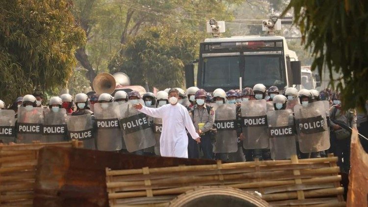 Đặc phái viên của Liên Hiệp Quốc kêu gọi ngừng bắn trong năm mới tại Myanmar