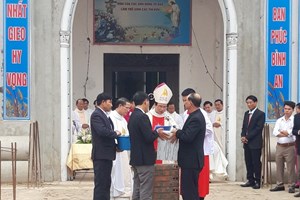 GP.Thanh Hóa - Giáo xứ Mông Ân: Thánh lễ Đặt Viên Đá xây dựng nhà thờ mới