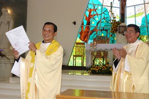 GP.Xuân Lộc - Thánh Lễ Tạ Ơn và Nghi thức nhậm chức Chánh xứ Bình Khánh