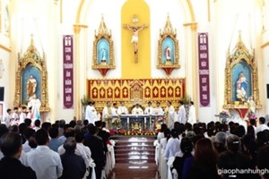 GP.Hưng Hóa - Giáo xứ Lạc Hồng hân hoan chào đón cha tân quản xứ Phaolô Lê Phú Quốc