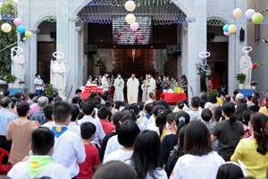TGP.Sài Gòn - Giáo xứ Vĩnh Hòa: Lễ Đức Mẹ Dâng Chúa Giêsu trong Đền thờ ngày 2-2-2021
