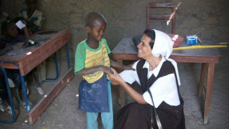 Kêu gọi trả tự do cho sơ Gloria, nữ tu bị bắt cóc tại Mali cách đây 4 năm