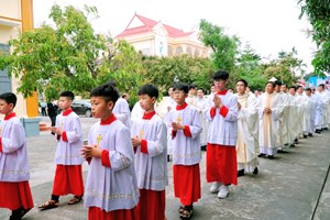 GP.Bùi Chu - Đoàn gia trưởng giáo phận mừng lễ thánh Giuse