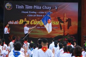 GP.Hưng Hóa - Huynh trưởng và Giáo lý viên giáo xứ Bách Lộc tĩnh tâm Mùa Chay
