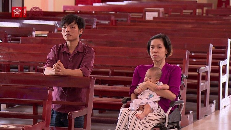 Cổ tích giữa đời thường - Một tình yêu & gia đình đẹp