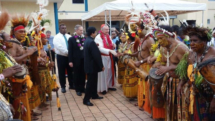Các linh mục ở Papua New Guinea bị cướp và hành hung